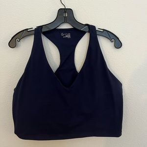Aerie Medium Support tank top w/ built in bra